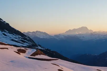 高中物理必修2 P2 运动的合成与分解